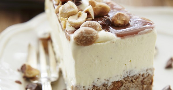 Frozen Peanut Butter Ice Cream Cake