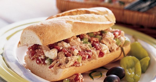 Greek-Style Tuna Salad Sandwiches