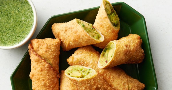 Copycat Cheesecake Factory™ Avocado Egg Rolls