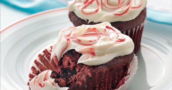 Red Velvet Cupcakes with Cream Cheese Frosting