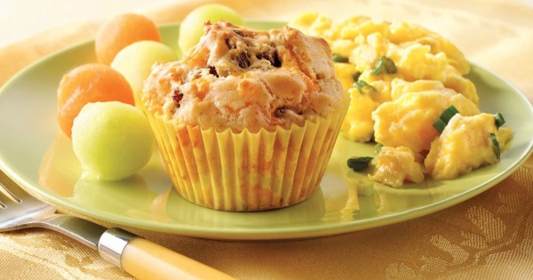 Bacon-Cheddar Muffins