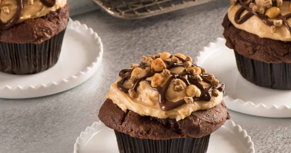 Chocolate Peanut Butter Cupcakes