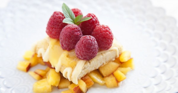 Peach Melba Lemon Bar