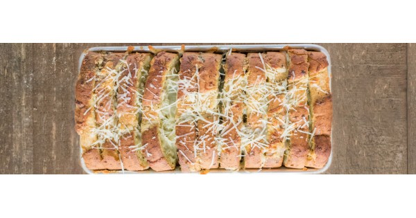 Cheesy Pesto Bread Loaf