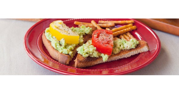 Avocado & Tomato Toast