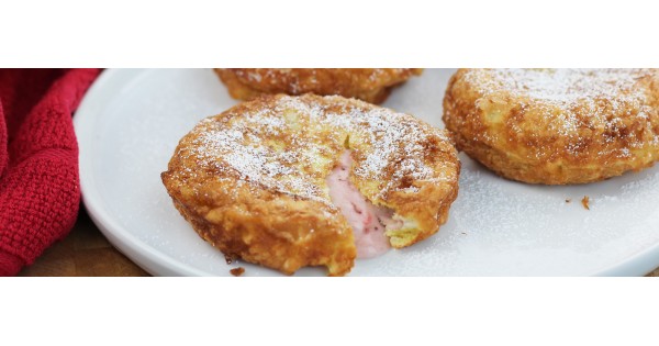 Strawberry Cream Doughnuts