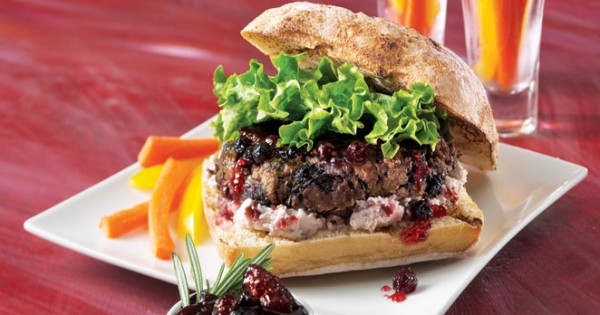 Berry-bison burger with goat cheese