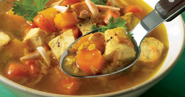 Middle Eastern chicken meal-soup