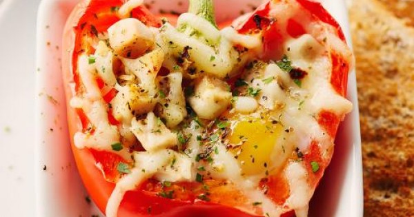Baked Eggs & Chicken in Sweet Pepper Cups