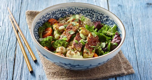 Californian veggie Buddha bowl