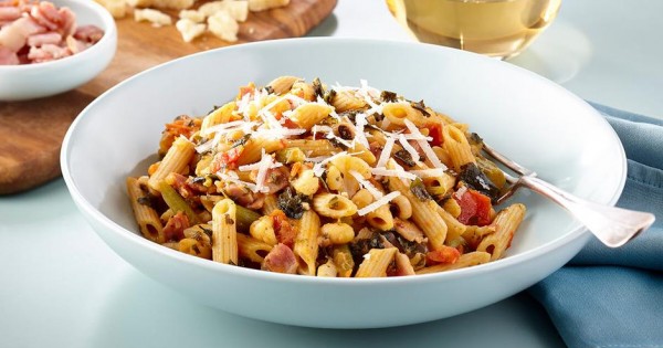 Tuscan pasta, bacon & parmesan style