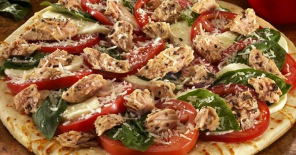 Salmon Pizza Margherita