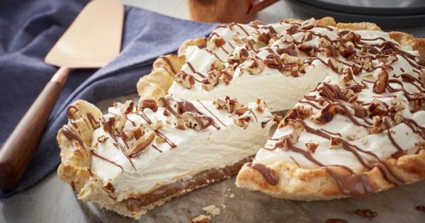 Bourbon Butterscotch Pecan Cheesecake