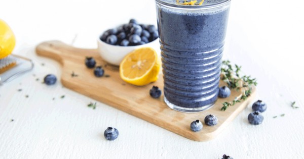 Blueberry Lemon Thyme Smoothie