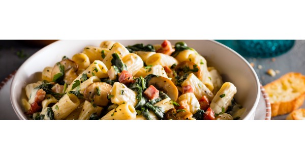 Pancetta Spinach Rigatoni in Mushroom Cream Sauce