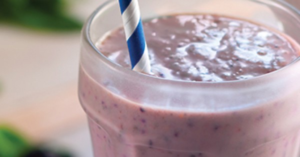 Blueberry Banana Smoothie with Flax and Honey