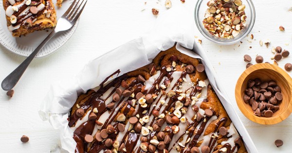 Dark Chocolate Hazelnut Cinnamon Rolls