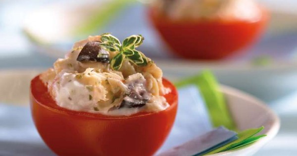 Mediterranean Salmon 'n' Tomato Cups