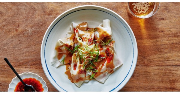 Pork Wontons With Sesame Sauce