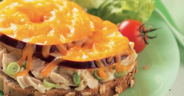 Tuna and Apple Melt