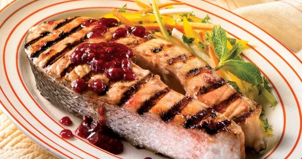 Raspberry grilled salmon