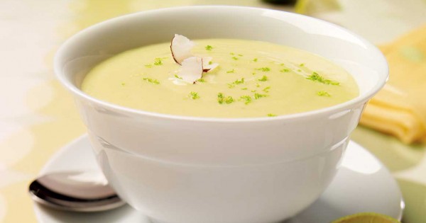 Coconut Curry Cream of Cauliflower