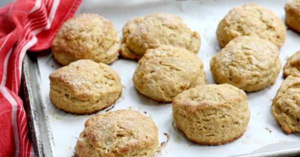 Sweet Cornmeal Biscuits