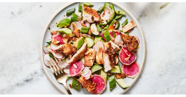 Chicken Thighs with Crunchy Summer Veg