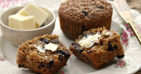 Healthy Blueberry Bran Muffins