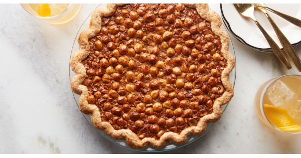 Black-Bottom Hazelnut Pie | Epicurious